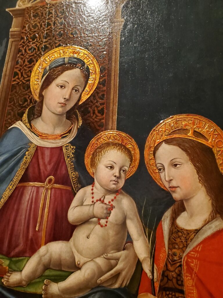 Madonna con bambino, S. Maria Maddalena e S. Caterina / Bernardino Zenale (1490-1495) Musei Civici (Pavia)